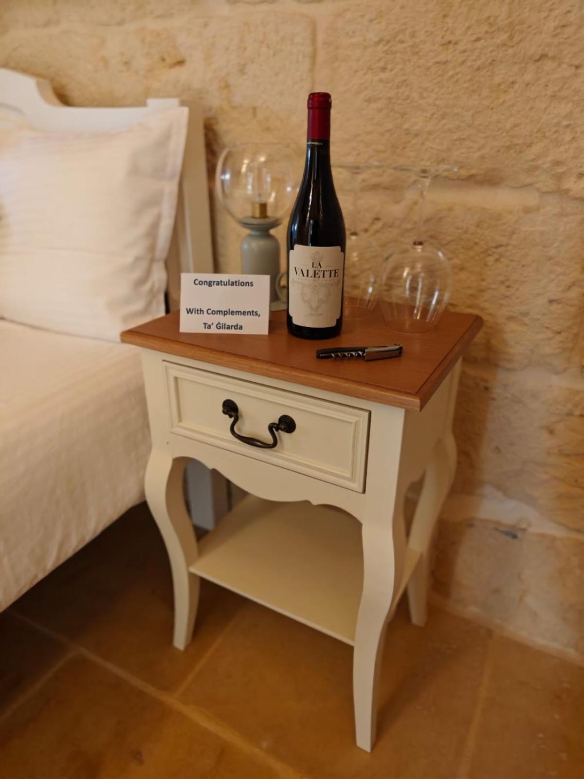 Ta' Gilarda Boutique Living Bed and Breakfast Birbuba Exteriör bild