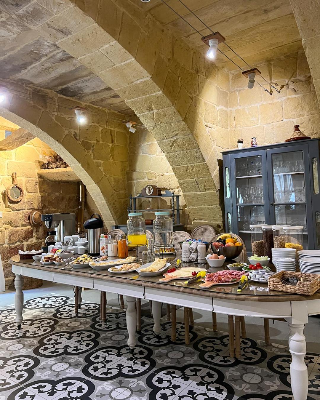 Ta' Gilarda Boutique Living Bed and Breakfast Birbuba Exteriör bild